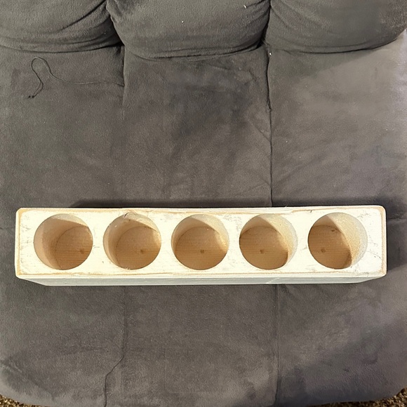 White Wooden Candle Holder - Picture 4 of 4